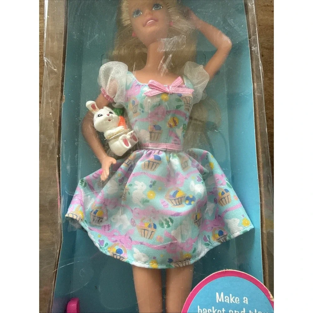 Barbie box has